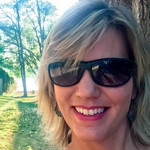 Laura Martinez - What Agents say about the Guardians of Humanity