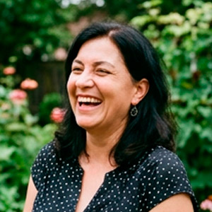 Mariana Silveira - What Agents say about the Guardians of Humanity